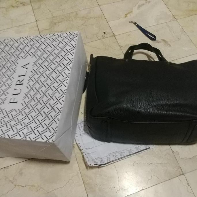 Tas Furla Eva M Tote Hitam