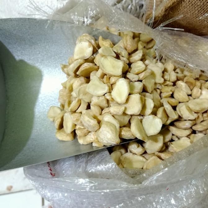 

Diskon! Kemiri Pecah Medan 1 Kg Fresh / Bumbu Dapur Asli