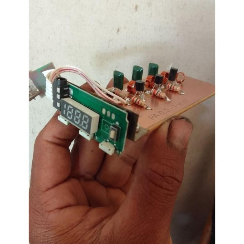 RAKSA transmitter fm 0,5 - 1watt osc dsp pll