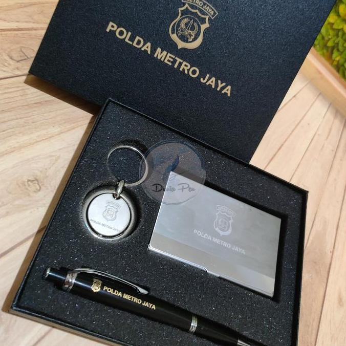 

BEBAS ONGKIR - Giftset Eksekutif Custom Pen+Card Holder+ Key Chain Elegan , Mewah