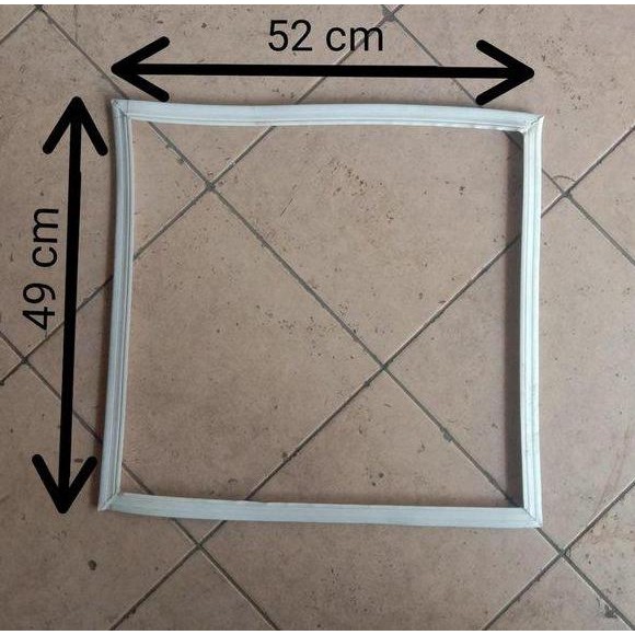 TERMURAH - Karet Gasket Pintu Atas Kulkas Sharp Model Knock Down 49 x 52 cm