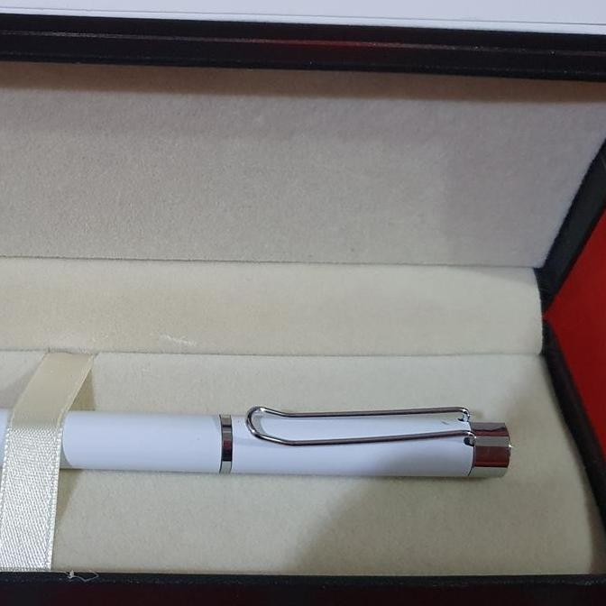 

Pulpen Promosi Mewah Type Safari Include Box Dan Grafir Nama