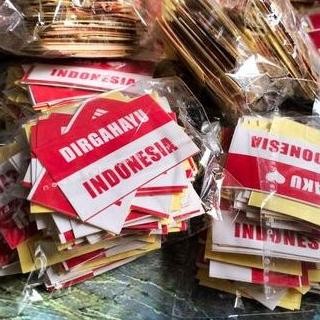 

Paling Laris Stiker Pipi Random 500 Pcs / Sticker Merah Putih / Sticker Bendera Tempel Pipi / Anak Dewasa Paling Laris