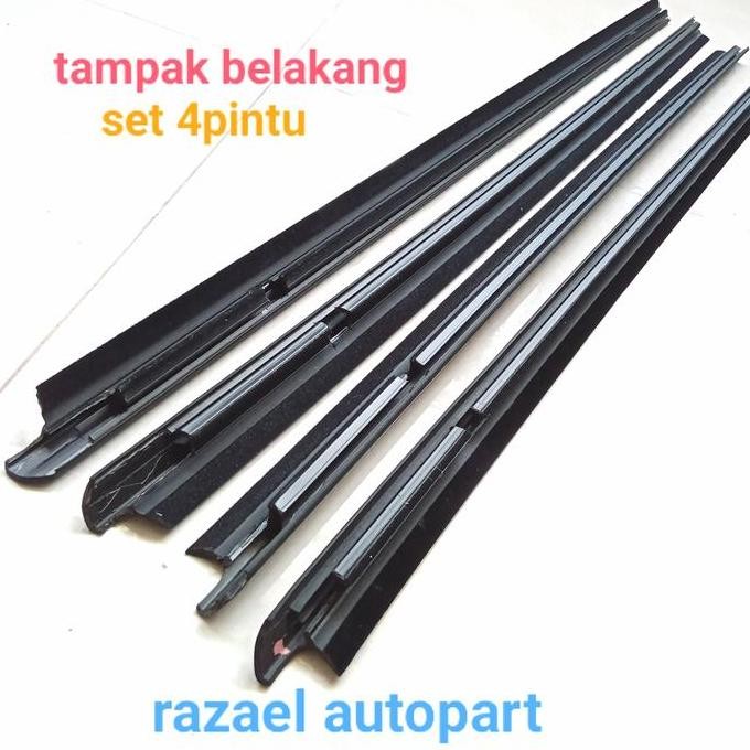 pelipit kaca rush/Terios lama/weather strip pintu Terios kiri depan