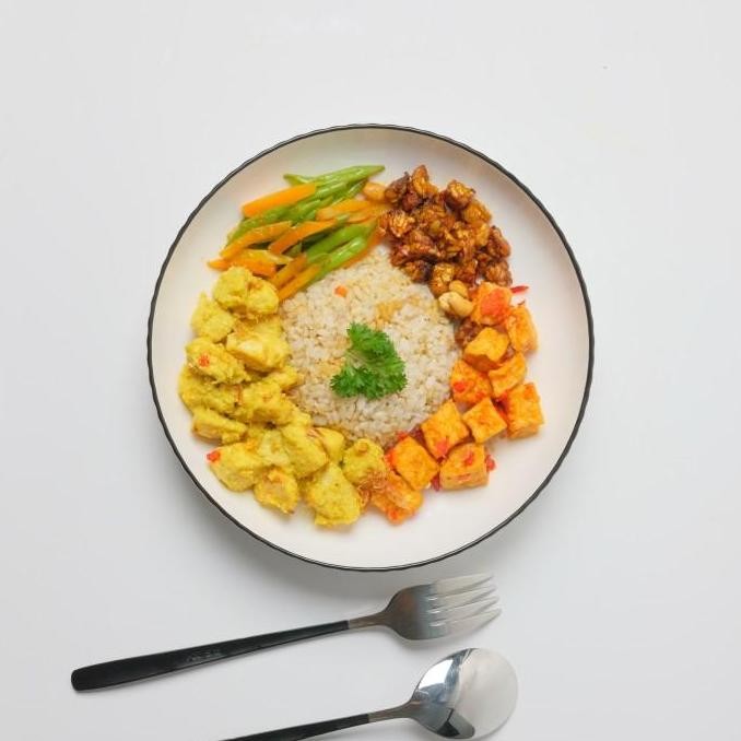 

(Allthebest) Low Cal Nasi Campur Chicken Breast Bumbu Rempah .Healthy Diet Catering