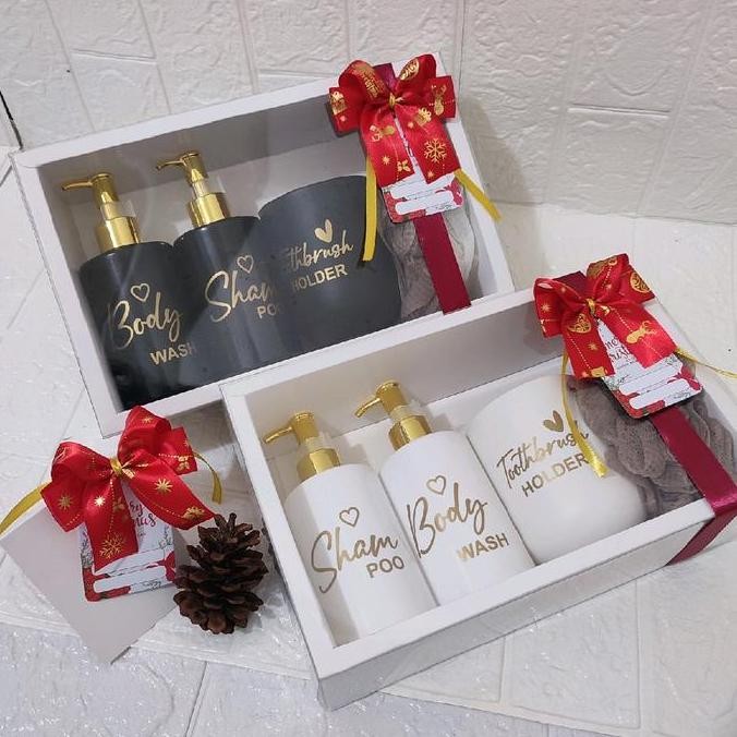 

Ready Hampers Natal & Tahun Baru 2025 | Kado Akhir Tahun Eksklusif