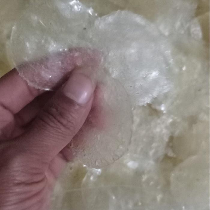 

CCF ( 1kg )KERIPIK KACA/BELEUDAG BAHAN MENTAH TIPIS Alami Cemilan Singkong