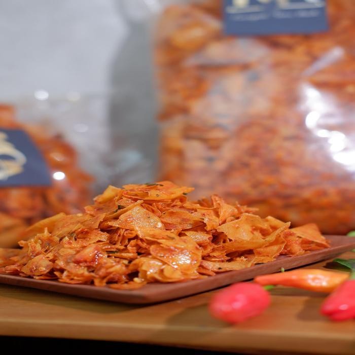 

Ccf 1Kg Keripik Kriwil Pedas Daun Jeruk Food Snacks Cemilan Kering Kerupuk Snack Jadul