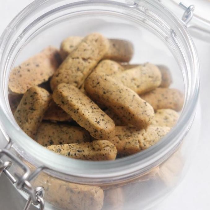 

Dear Mrs. Duck Earl Grey Butter Cookies - Kue Kering Premium Stok Terbatas