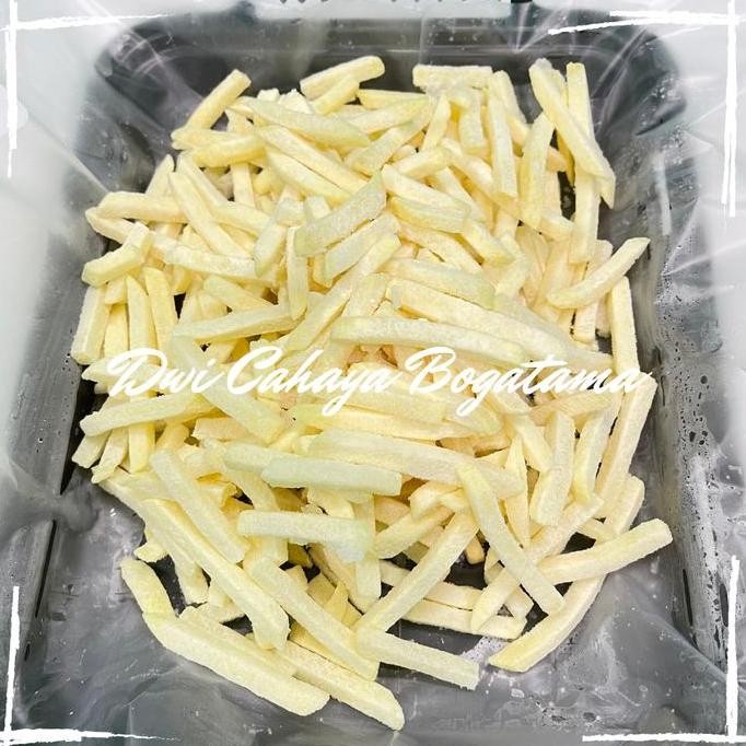 

Kentang Potato Shoestring Cut 1Kg Pasti Promo