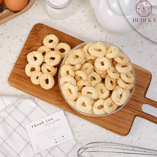 

Kue Sagu Keju Homemade Lumer Wisman Premium Stok Terbatas