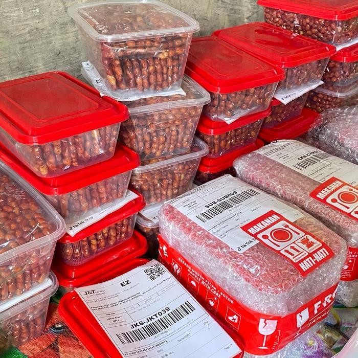 

FF Kacang Balado ISI 20, 30, 40 pcs Cemilan Merah Food Snacks Asin Pedas Manis Halal Sertifikasi SPP-IRT