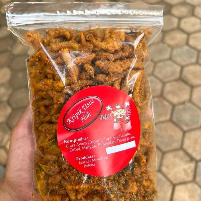 

FF kripik usus pedas daun jeruk 250gr cemilan food keripik makanan Snack crispy