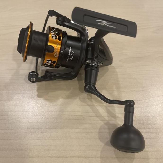 Team Kamikaze Defector 2500 3000 3500 4000 4500 5000 SW Spinning Reel