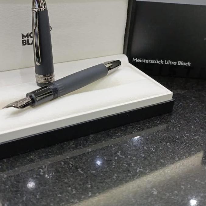 

HOT SALE! Montblanc Meisterstruk Ultra Black Legrand Fountain Pen Fine 114822