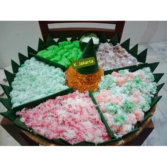 

IX Kue Tampah Tradisional/Kue Tampah tradisional isi 80 -160 pcs