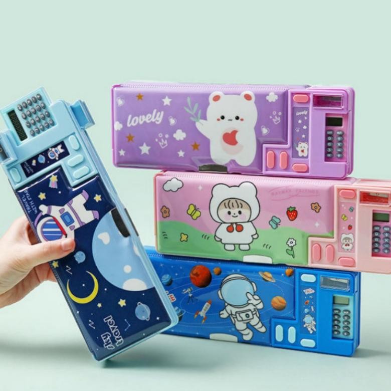 

[Penjual Lokal] Kotak pensil kartun dua sisi dengan kalkulator dan rautan pensil / kotak pensil multifungsi kotak pensil tombol mekanis pop-up