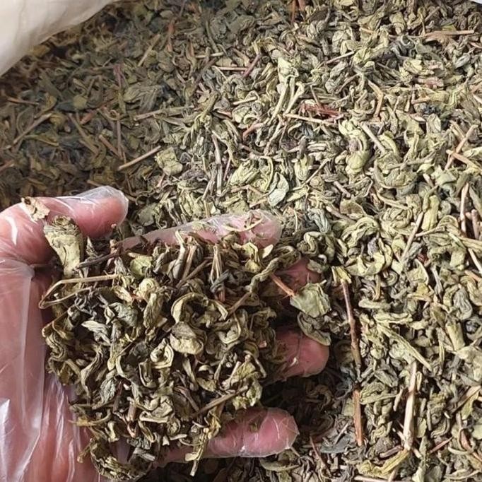 

Daun Teh Hijau 100 gram - Teh Hijau diet - Green tea