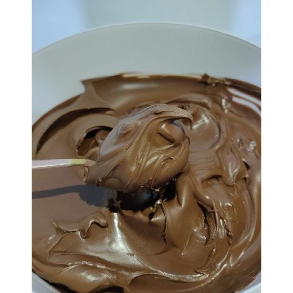 

GRAN HAZELNUT SPREAD MASTER MARTINI / SELAI HAZELNUT CHOCOLATE 250 Gr/DELICE GRAN NOCCIOLA SELAI HAZELNUT