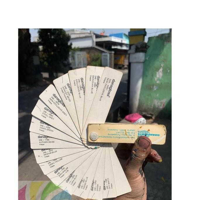 

Cat Danagloss Nc Warna Vespa Lawas 1Kg