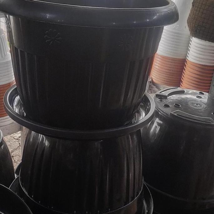 NEW - pot hitam 40 cm plastik