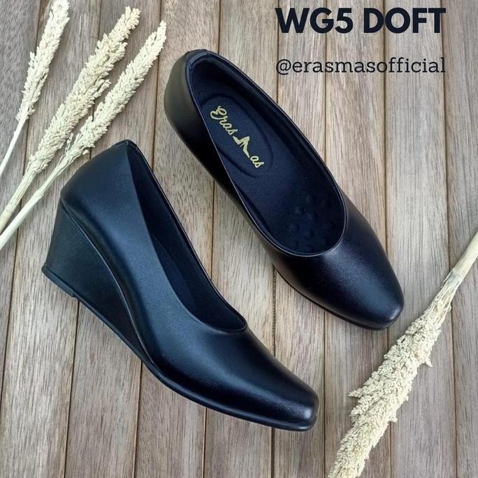 Sepatu Pantofel Wanita / Erasmas Wg3 Heels 3 Cm / Kulit Sintetis Hitam