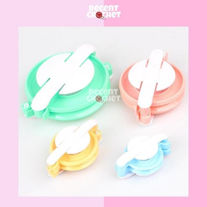 

(Expert) Pom-pom Maker / Alat Membuat Pom-pom Set 4 Ukuran