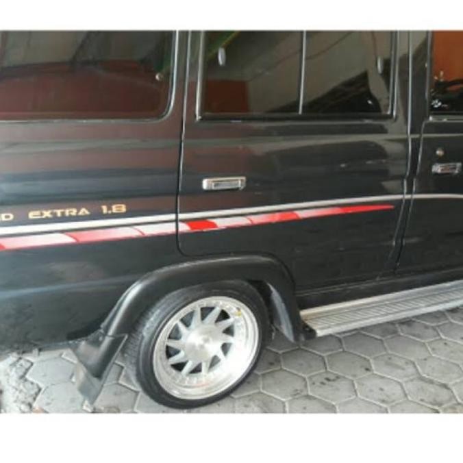 (Expert) stiker mobil kijang grand 1,8. sticker kijang grand lama. stiker