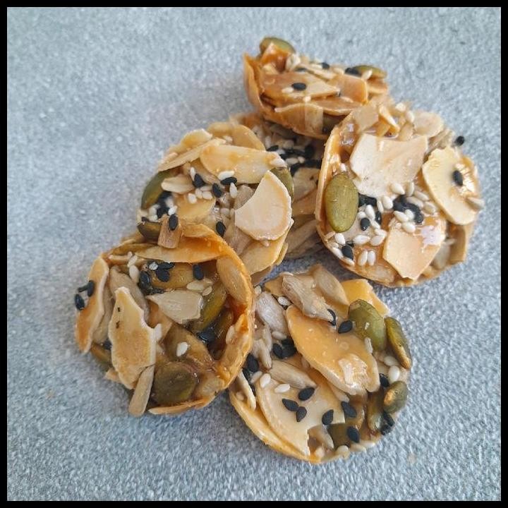 

Terlaris Bahan Mentah Paket Florentine Cookies / Paket Lengkap Florentine/Florenta/Florentine Cemilan Snacks Good Quality