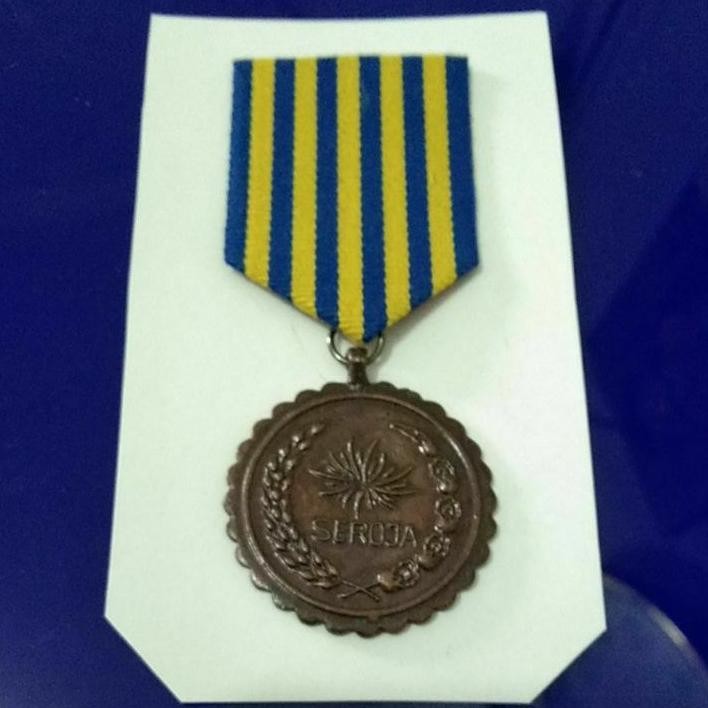 Medali Seroja. Satya Lencana Pdu TNi. Satya Lencana Pdu Polri.  Pita Tanda Jasa. DiM