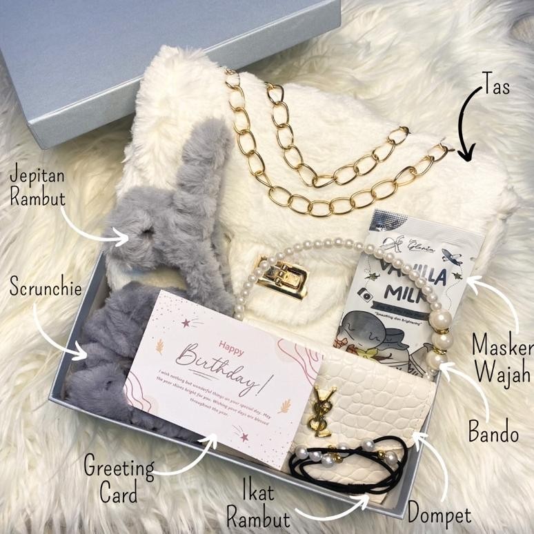 

[PREMIUM GIFT]HAMPERS GIFT BOX TAS CEWEK/HADIAH ULANG TAHUN/HAMPERS LEBARAN/KADO PACAR/HAMPERS RAMADAN/HAMPERS NATAL/KADO WEDDING/KADO WISUDA/KADO ANNIVERSARY/KADO VALENTINE