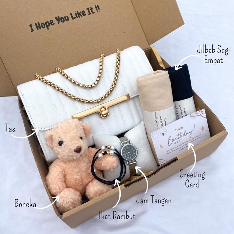 

[B4484]HAMPERS GIFT BOX CLLSY BAG KADO ULANG TAHUN CEWEK/KADO ANNIVERSARY/KADO WEDDING/KADO AYANG/KADO VALENTINE/KADO BESTIE/KADO WISUDA/KADO GURU/KADO IBU/KADO ISTRI/HAMPERS LEBARAN/HAMPERS RAMADHAN/KADO SIDANG