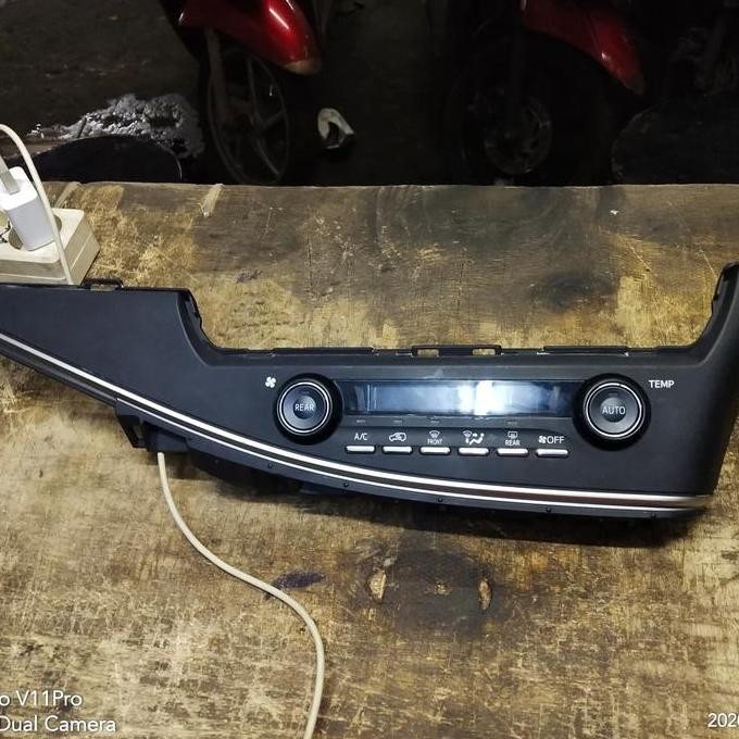 PANEL INDIKATOR DIGITAL AC INNOVA REBORN TYPE V Q VENTURER ORIGINAL ORIGINAL DAN TERPERCAYA