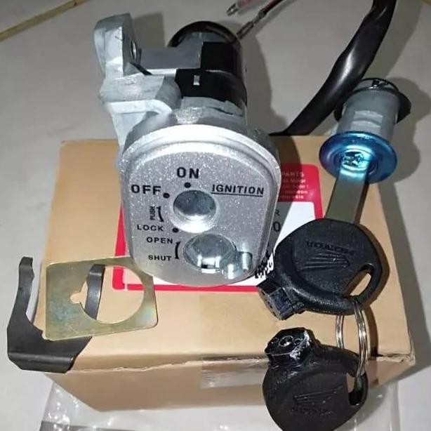 KONCI KONTAK SUPRA X 125 FI 2006-2013 BATMAN PLUS KONCI JOK ORI HGP PROMO