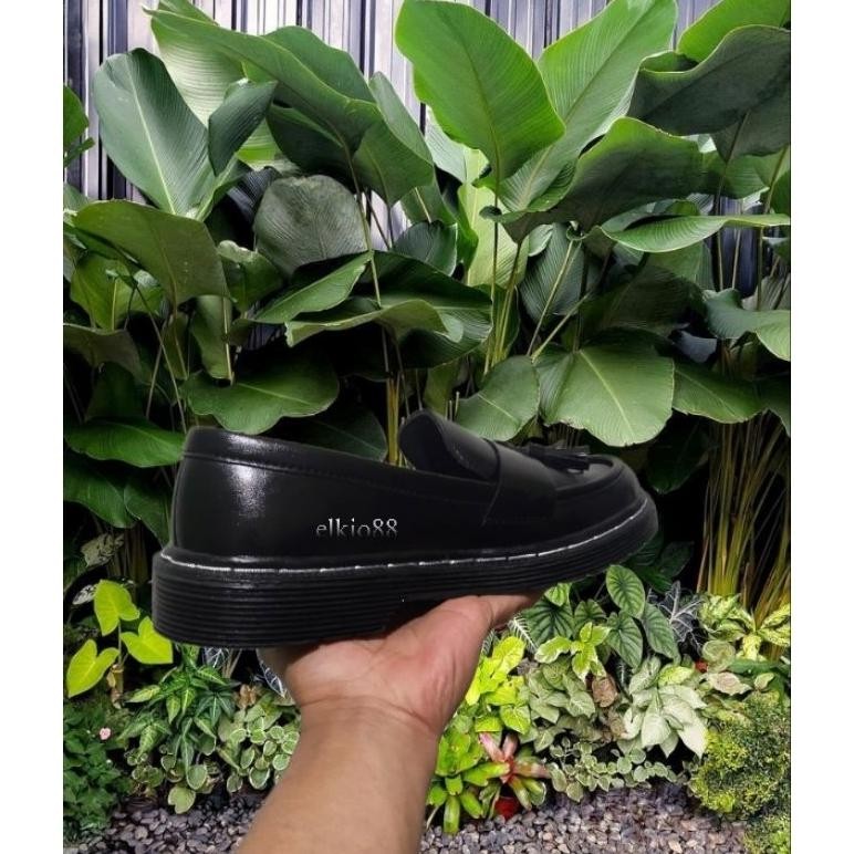 Bf888S Free Box. Sepatu Dr. Martens Loafers Black & White. Sepatu Vanny Loafers Dokmar Unisex Terlar