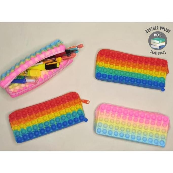 

Bos Kotak Pensil Pop It Alphabet/Silicon/Pencil Case/Fidget/Edukasi Anak/Mainan/Hadiah Ulang Tahun/Kado Natal/Gift Alat Stationery Co