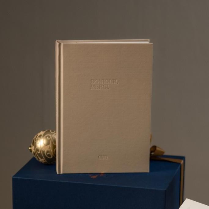 

Bonjour, MerciPlanner And Mindfulness Journal (Undated) Co