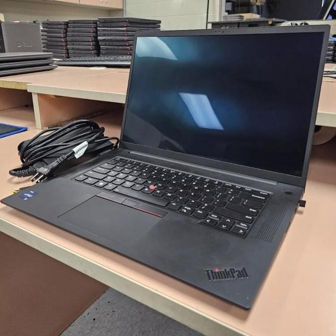 Thinkpad P1 Gen 6 Core I9 1390Hx Rtx 5000 Ada 64Gb 1Tb Oled Touchscreen 4K New Stok