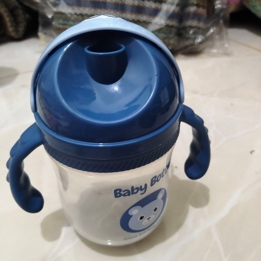 BOTOL SUSU BAYI ANTI TUMPAH PRELOVED