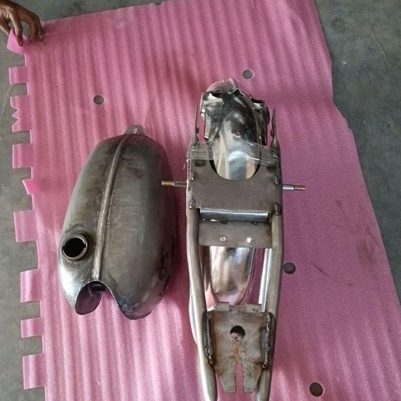 Paketan CB Tengki CB Copy Sultan Dan Rangka CB Krangka CB Buntutan Rangka CB Serta Spakbor CB