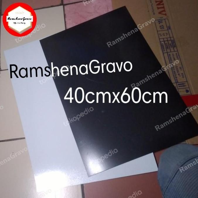

READY gravoply hitam putih / bahan gravir / name plate / 40cmx60cm tebal 1.5 NEW