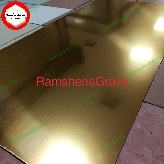 

READY gravoply/bahan name tag/gold 60x120cm tebal 1.5mm NEW