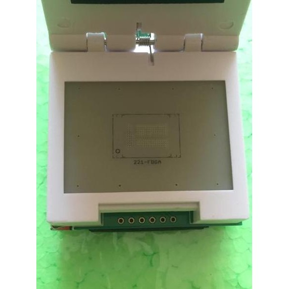 TERLARIS - SOKET UFI BGA 221 NEW