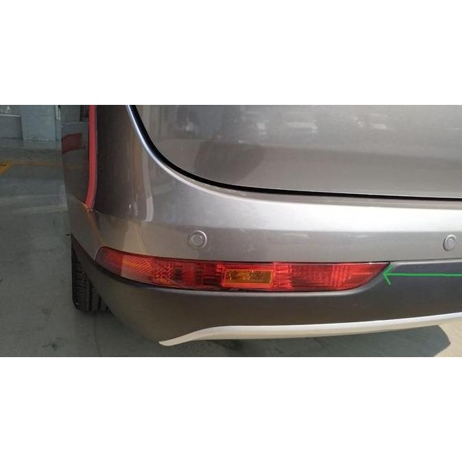 * Reflektor Bumper Belakang Lh (Kiri) Atau Rh (Kanan) Wuling Cortez