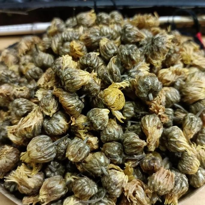 

Tai Ju Hua 300Gr / Baby Chrysanthemum / Ju Hua Kuncup