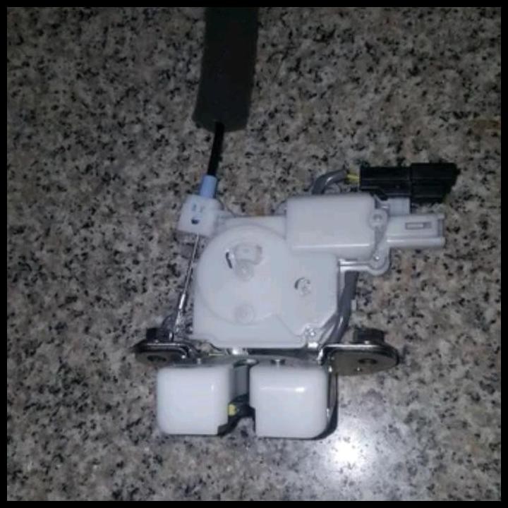 DISKON DOORLOCK BAGASI CALYA SIGRA ORI