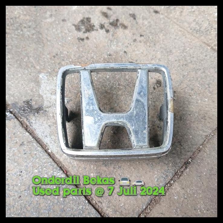 TERBARU EMBLEM GRILL HONDA ACCORD 83 SA5 