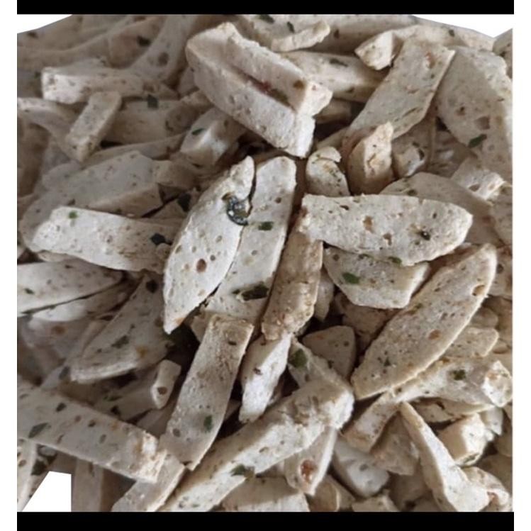 

Basreng Viral 500 Gram | Bakso Goreng Pedes Daun Jeruk | Cemilan Viral