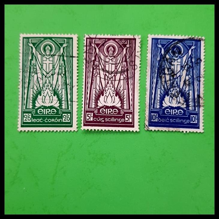 

TERMURAH PRANGKO IRLANDIA. 1942-45 SAINT PATRICK. SET (3V) HIGH VALUES !!!!!!