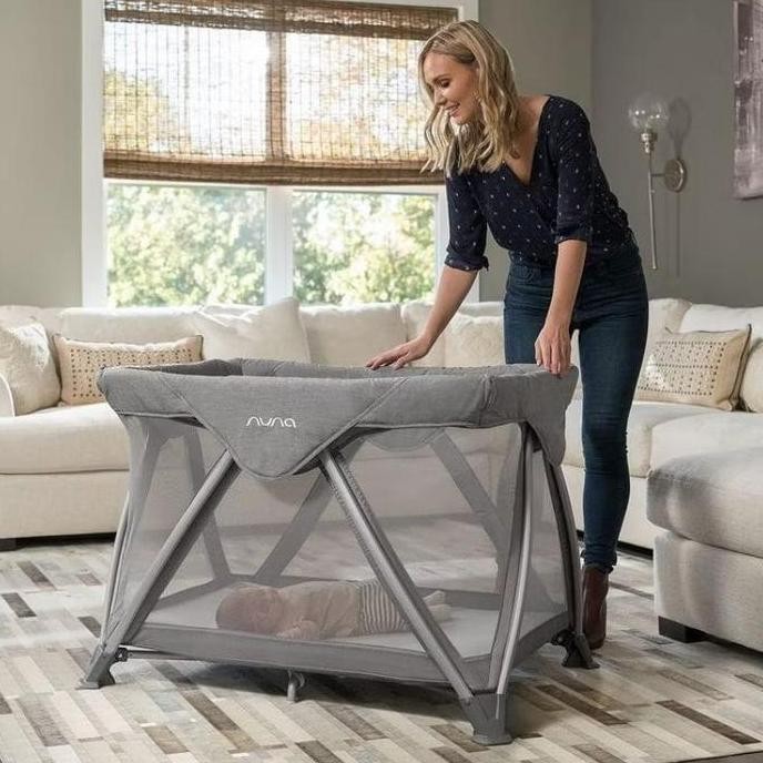 Box Nuna Aire / Baby Playard Nuna